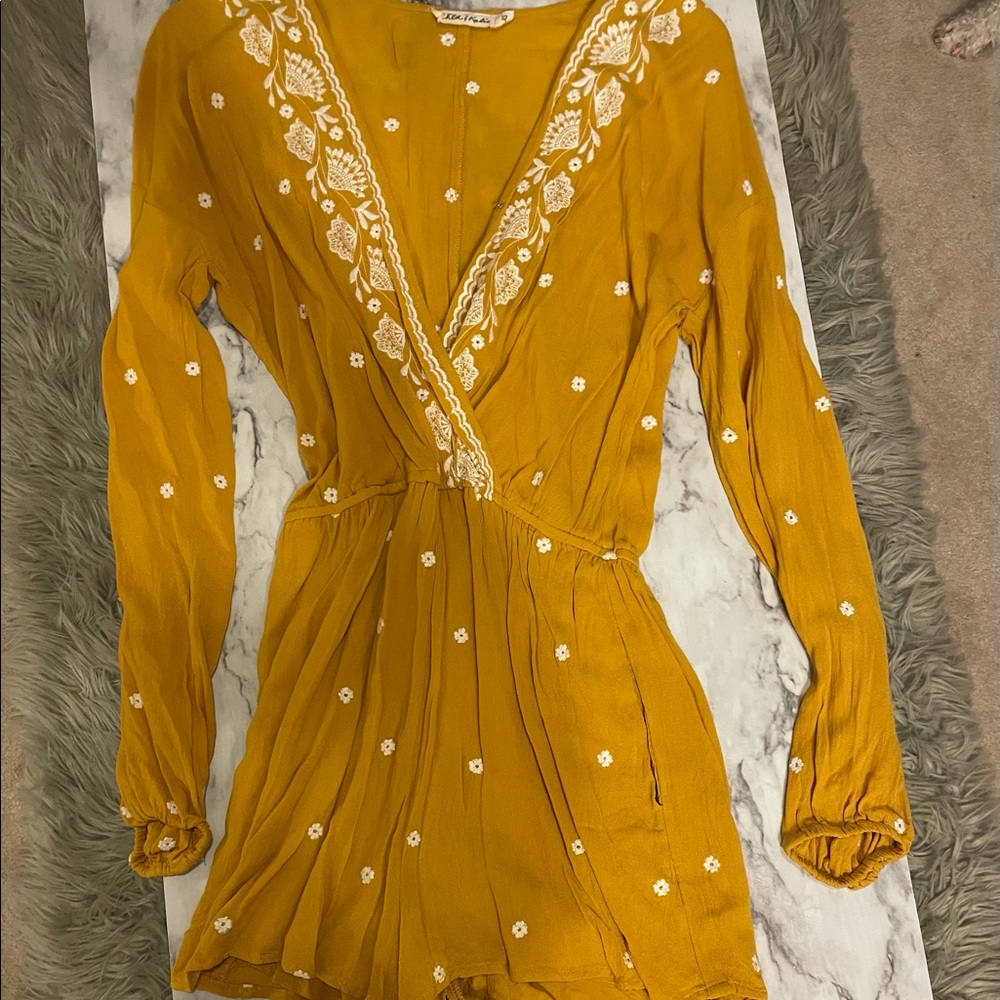 Mustard romper